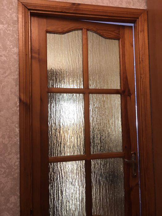 Двері дерев‘яні