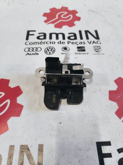 Ficheira Da Mala VW GOLF VII