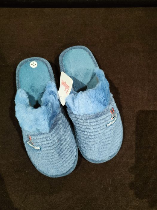 40/41 damskie kapcie nowe