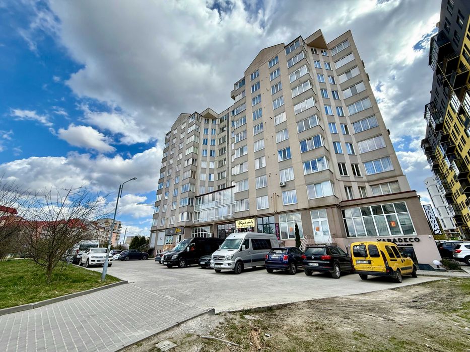 178,9 м² у Трускавці за 590 $/м² — квартира-пентхаус з можливістю поділу