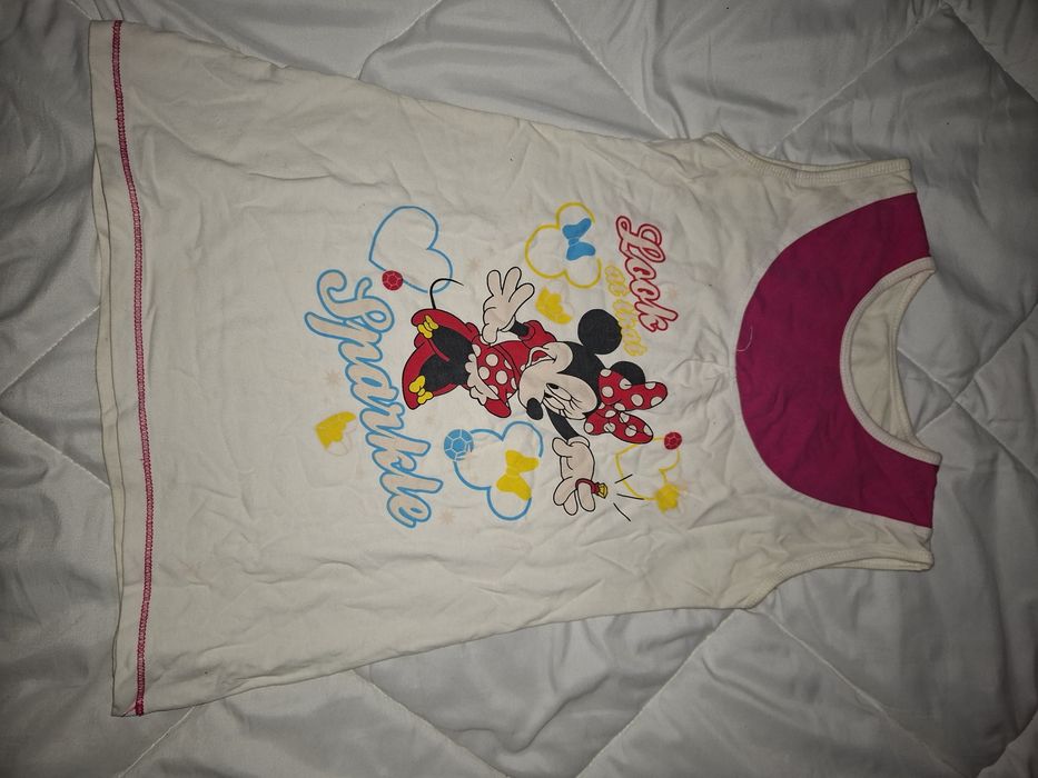 Vendo varias roupas