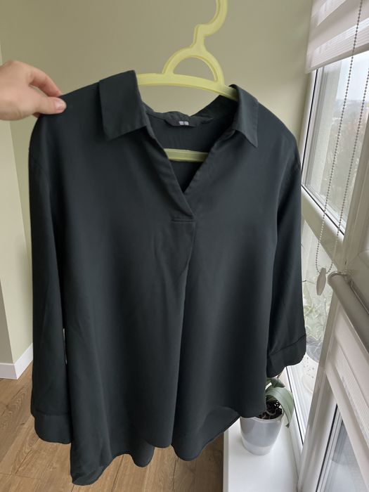 Базова блуза Uniqlo