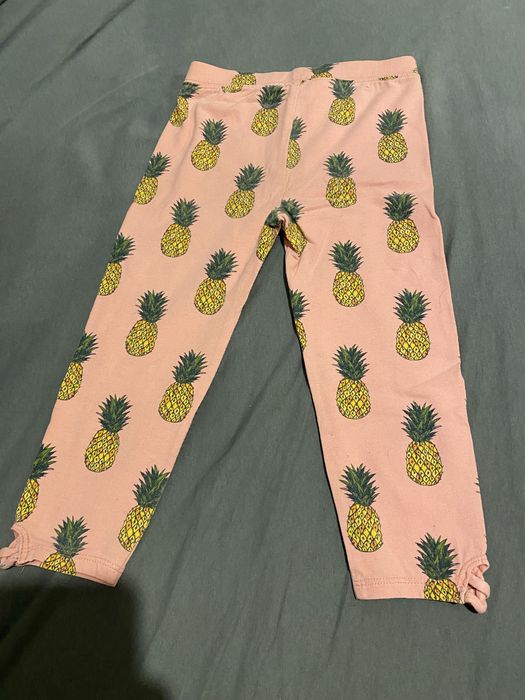 Różowe spodnie w ananasy 104 Baby GAP