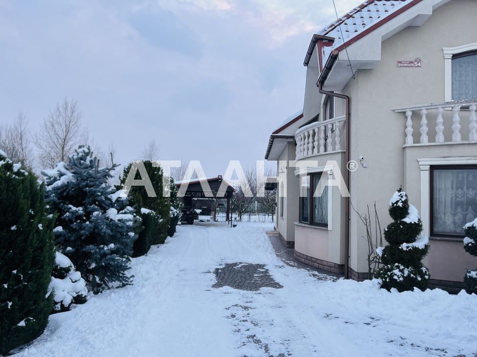 Елітний затишний будинок в с. Баранинці