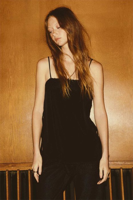 Bluzka M Top na ramiączkach zdobiony koronką nowa kole PROMOCJA czarny