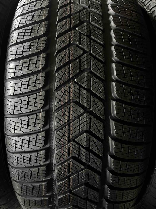 285/45/19+255/50/19 R19 Pirelli Scorpion Winter 4шт нові зима