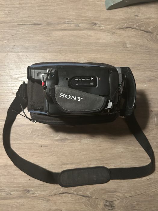 Sony Digital Handycam (Digital8)