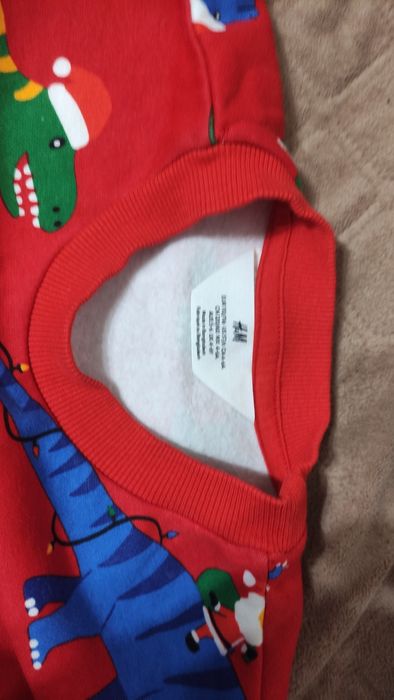 Різдвяний світшот для хлопчика фірми H&M 110/116 (5-6 років