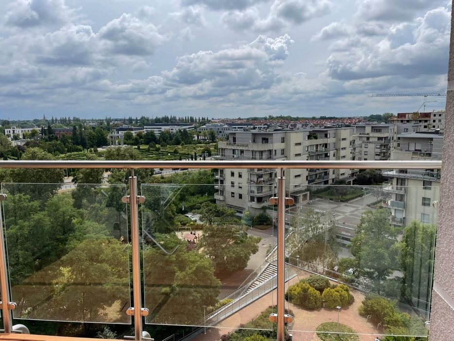 2 pokojowe mieszkanie z garazem  od Pazdziernika - Belvedere park