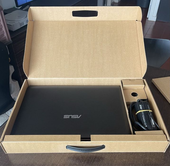 Computador portátil ASUS