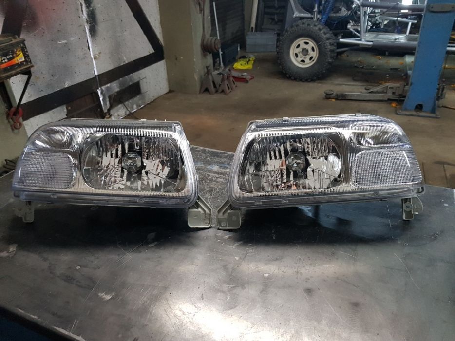 lampy lampa nowe reflektor przód suzuki grand vitara I