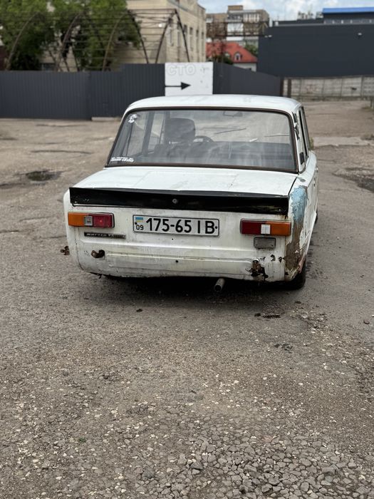 Продам ваз 2101.