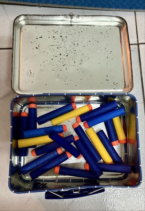 Nerf conjunto + Cx Municões €10