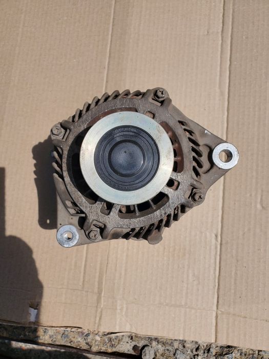 Генератор Nissan Navara D40, 2,5TDI 12V, 130A