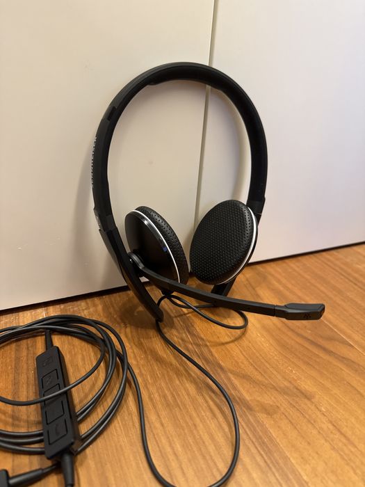 Headphones Sennheiser