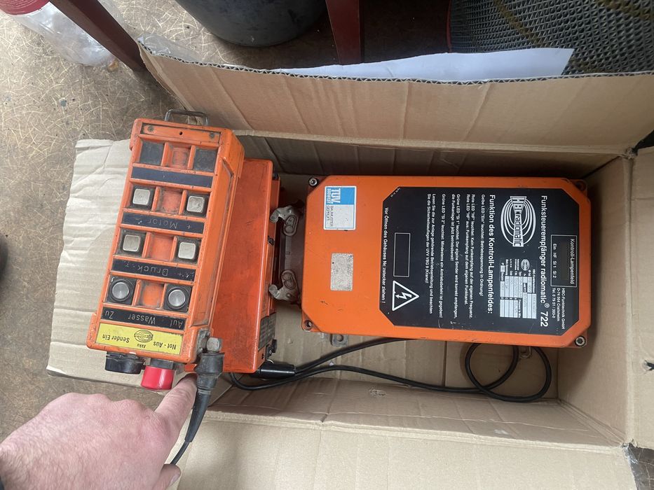 Atlas Palfinger Hiab Fassi HMF запчастини на кран маніпулятор