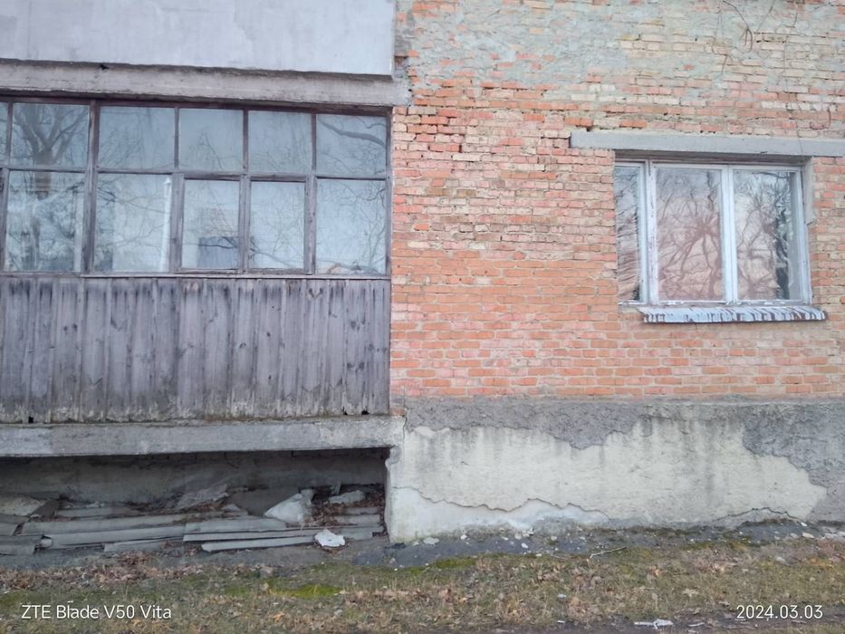 Продається 2 кімнатна квартира с . Веселе 12000 $