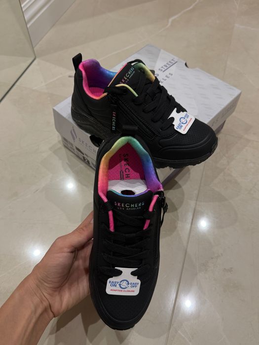 Кросівки Skechers 33.5