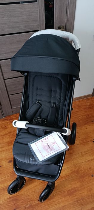 Нова прогулянкова коляска від Carrello