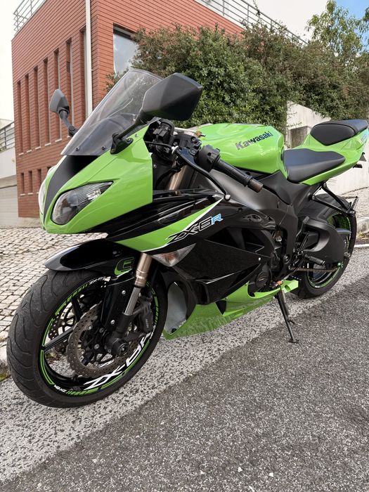 Kawasaki Ninja ZX6R 2010