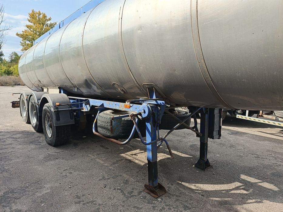 Продам напівпричіп цистерна
