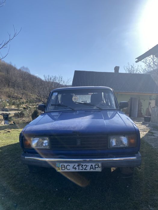 Продається машина