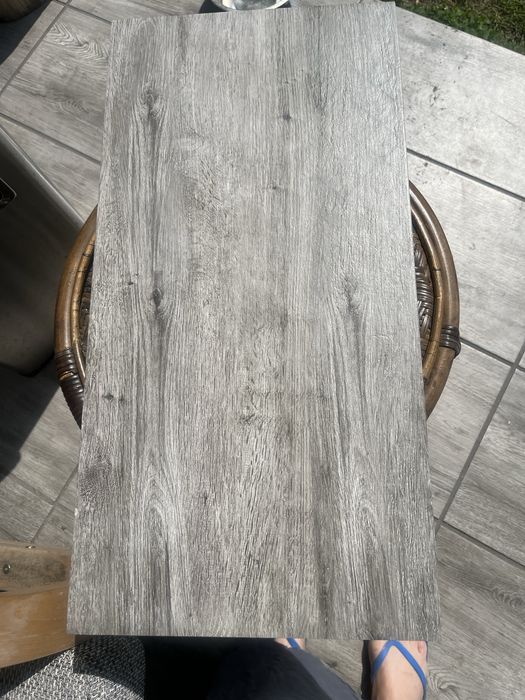 Gres 60cm/30cm .