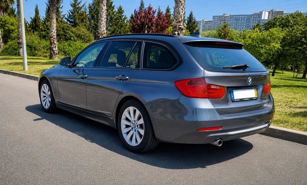 BMW 320