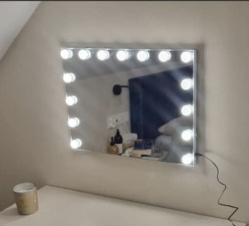 Nowe lustro led stojące/wiszące z wbudowanym głośnikiem bluetooth