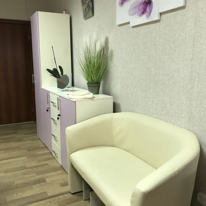 Мебель для салона краси