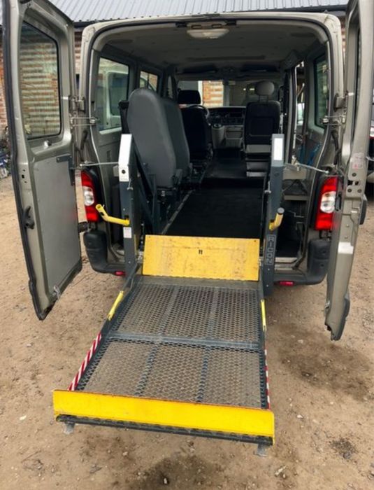 Winda inwalidzka inwalida pilot wozek renault master