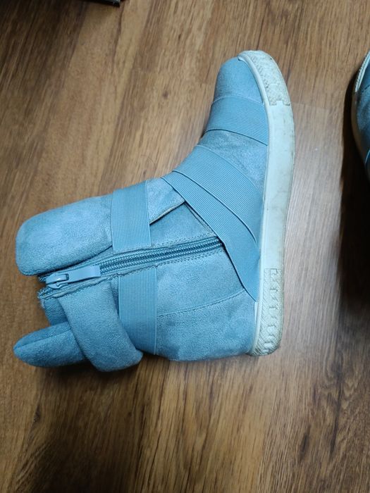 Buty 37 na koturnie botki ocieplane