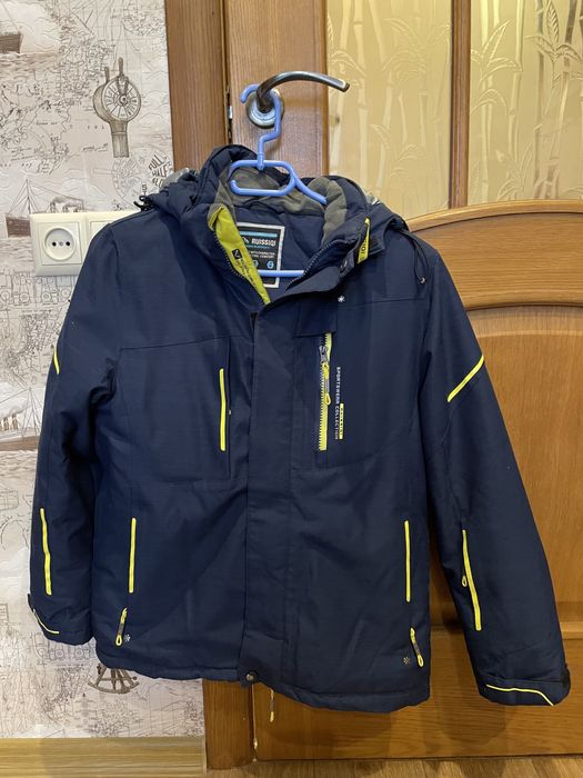 Продаю зимній костюм на хлопчика