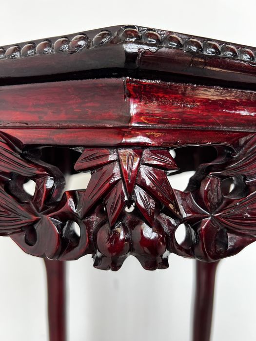 Stolik orientalny kwietnik