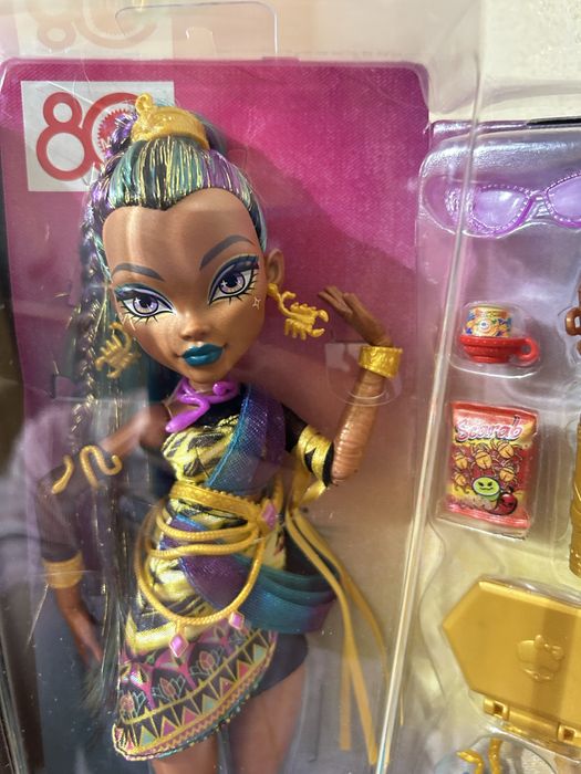 Monster High Nefera De Nile Doll, Royal Mummy in Dress