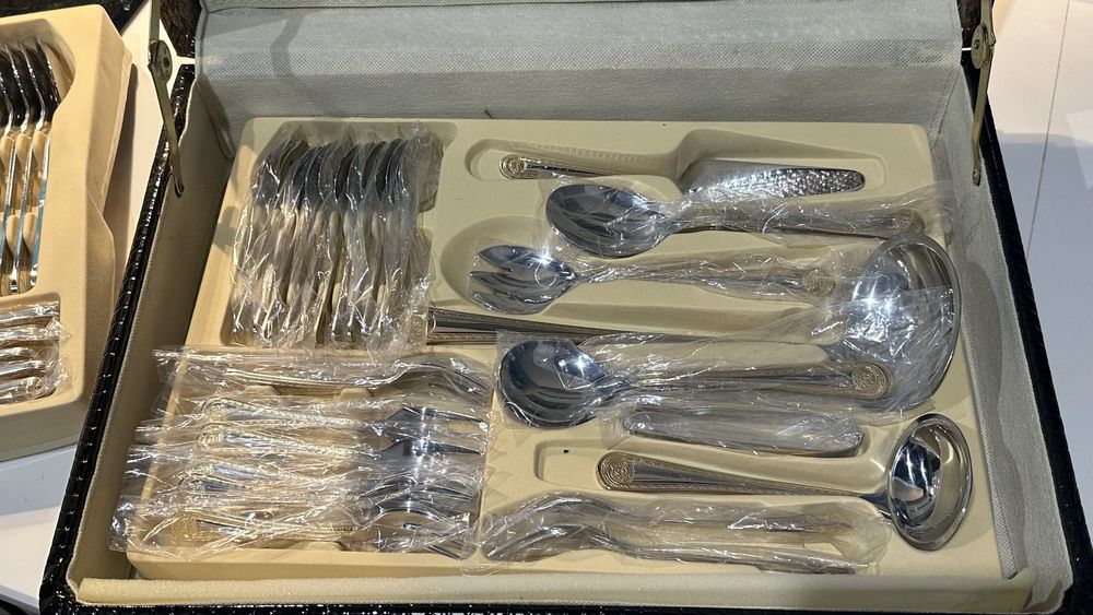 Набор ложек вилок