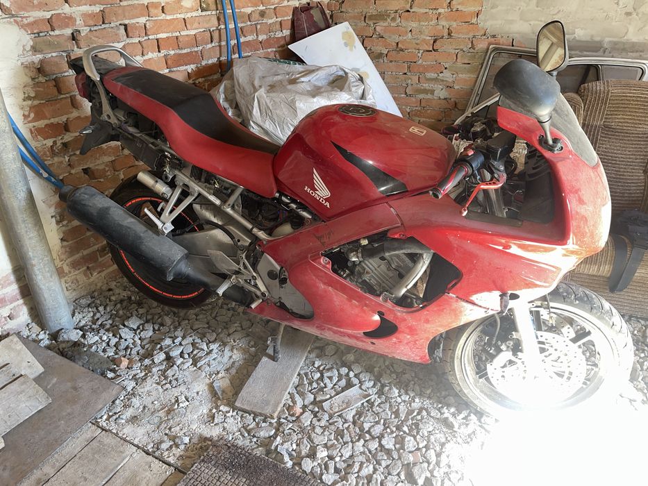 Продам honda cbr