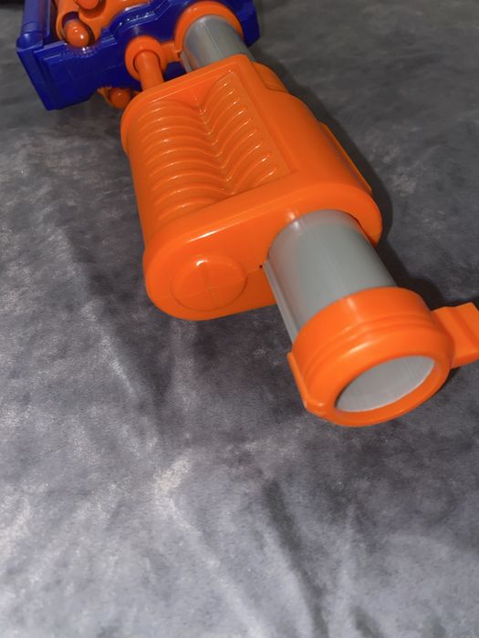 Пістолет кулемет nerf