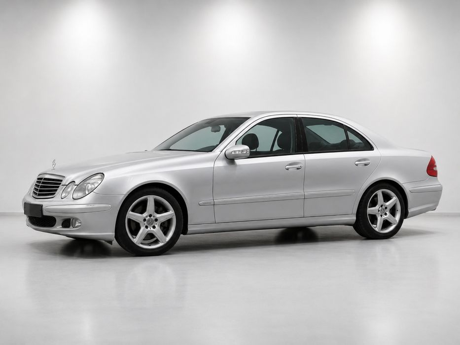 Mercedes-Benz Classe E 270 CDI Executive II Aut. (2005) – RESERVADO