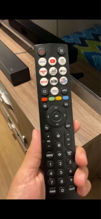 Vendo TV hisense 65
