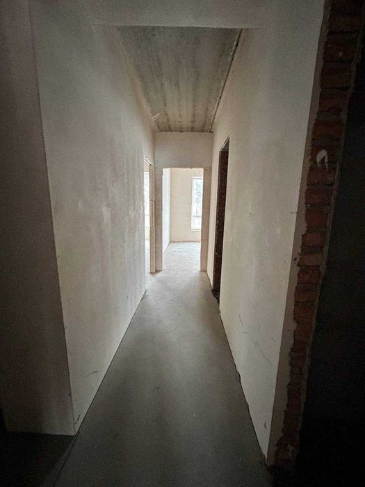 Продам 2-кімнатну квартиру біля Центрального парку! Мінімальні податкм