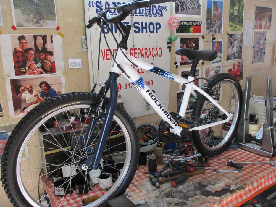 Criança ROCKRIDER ST120 Branca 6V NOVA