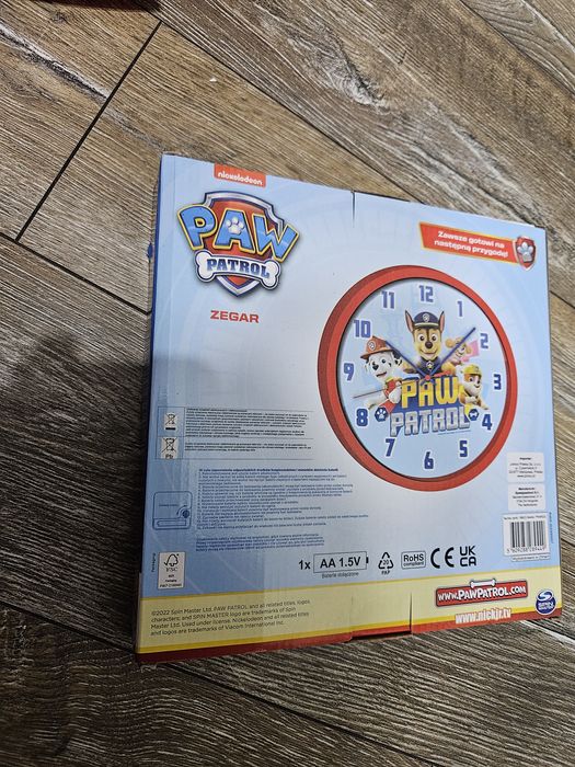 Nowy zegar ścienny Psi Patrol 24 cm