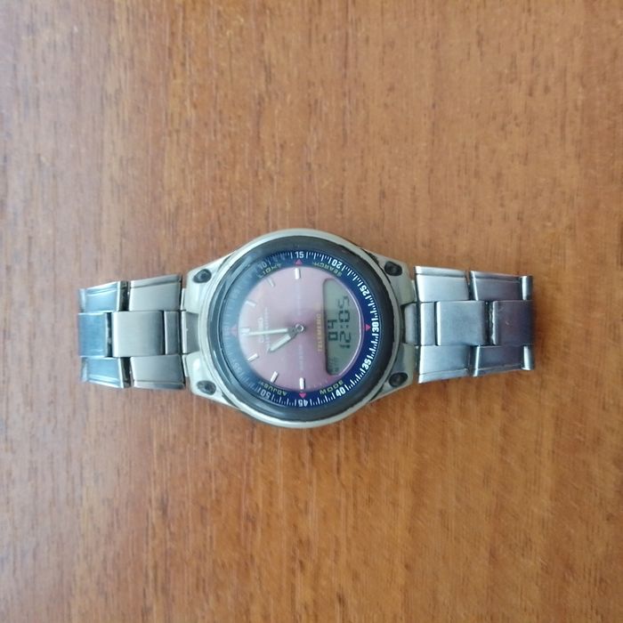 Наручные часы Casio AV-80.