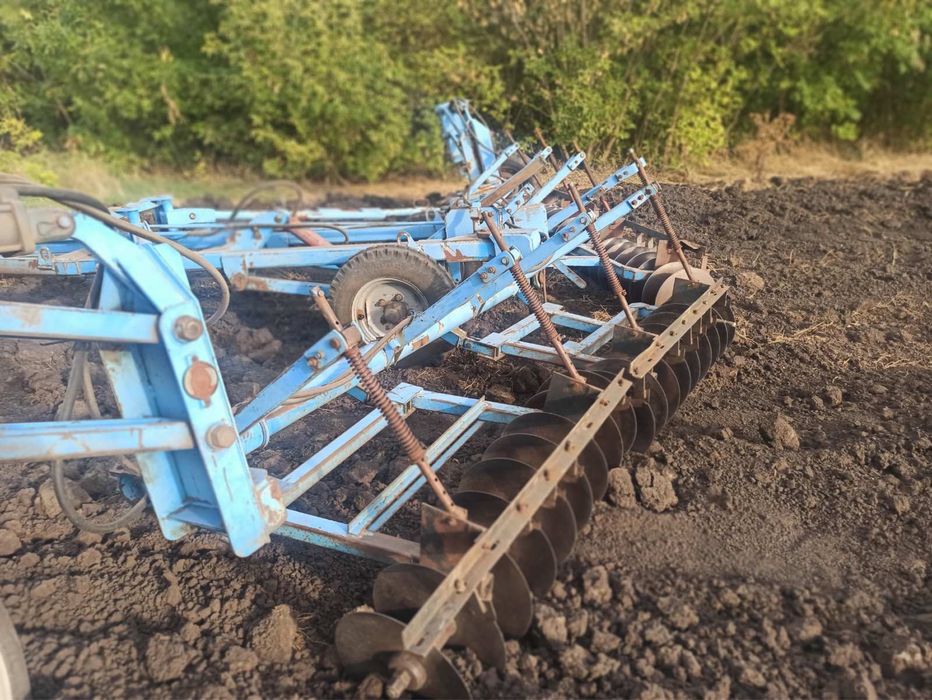 Лущильник дисковий гідрофікований ЛДГ-5М (Уманьферммаш)