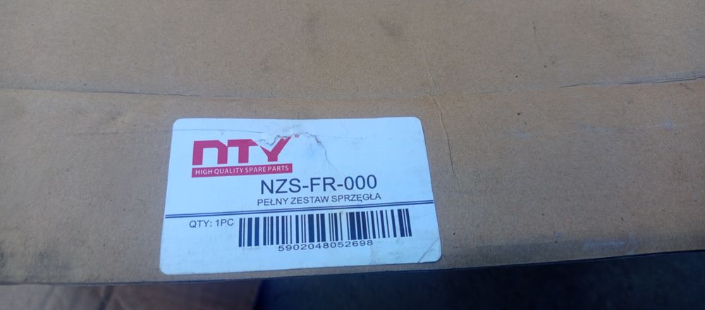 Silnik ze skrzynią biegów