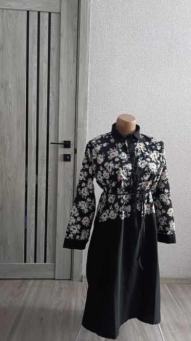 Сукня блуза з коміром і на пуговках