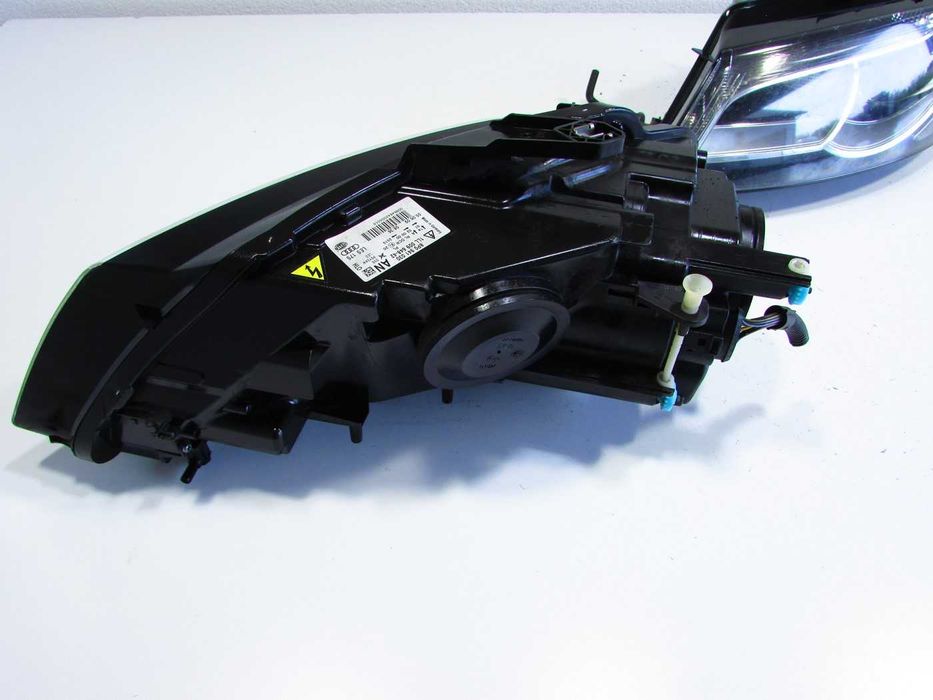 Lampa lampy przednia przód audi a3 8p lift xenon