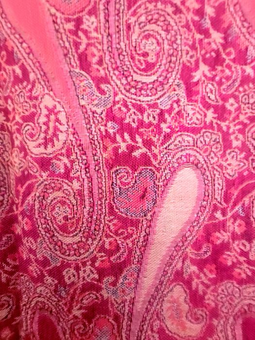 Echarpe estampada cor rosa fucsia