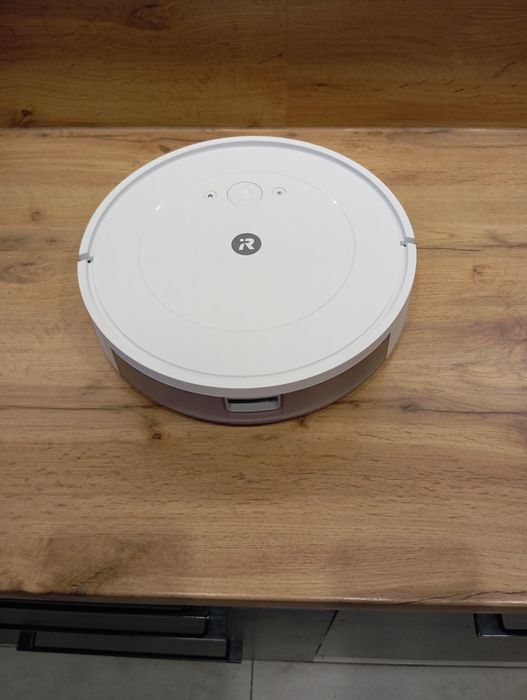iRobot Roomba Combo Essential